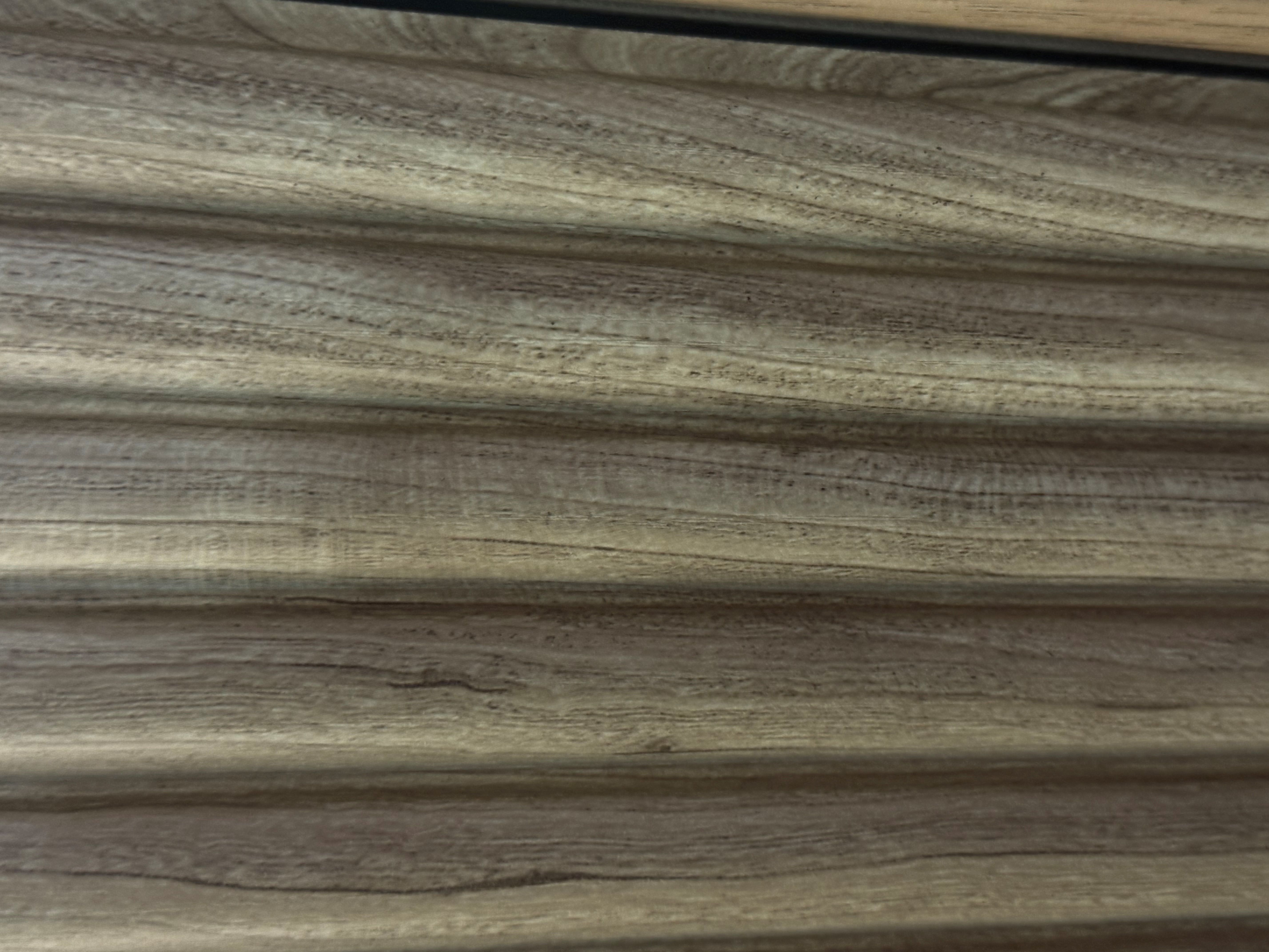 Half Moon Solid Cladding